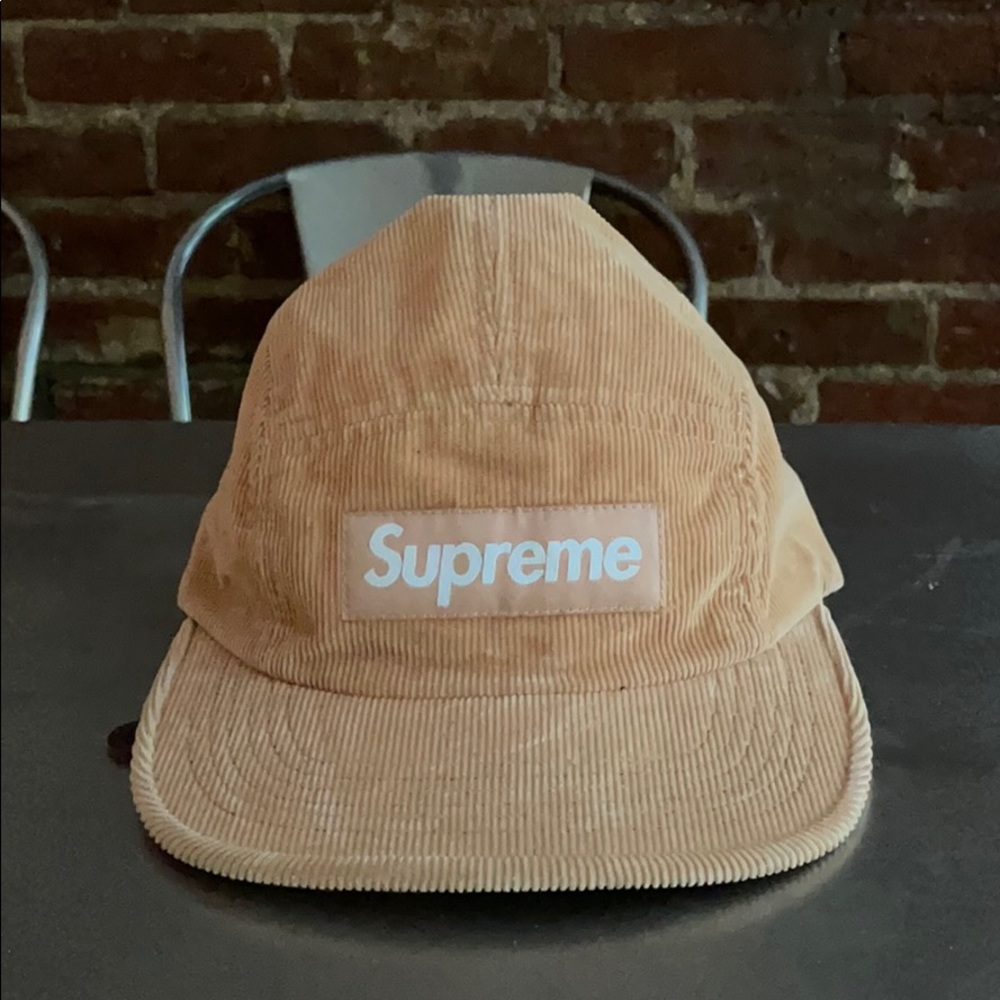 🚫 SOLD ON DEPOP 🚫 Supreme Corduroy Hat